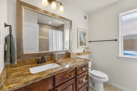 2614 Kinnersley Court College Station TX 77845
