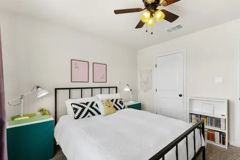 2614 Kinnersley Court College Station TX 77845
