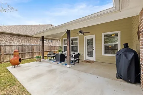 2614 Kinnersley Court College Station TX 77845
