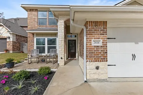 2614 Kinnersley Court College Station TX 77845