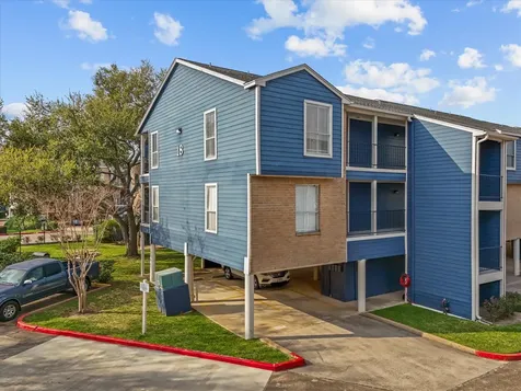 18519 Egret Bay Boulevard 1802 Webster TX 77058