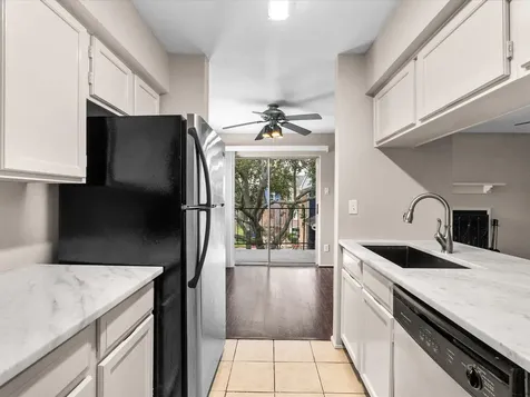 18519 Egret Bay Boulevard 1802 Webster TX 77058