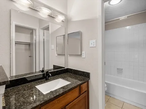 18519 Egret Bay Boulevard 1802 Webster TX 77058