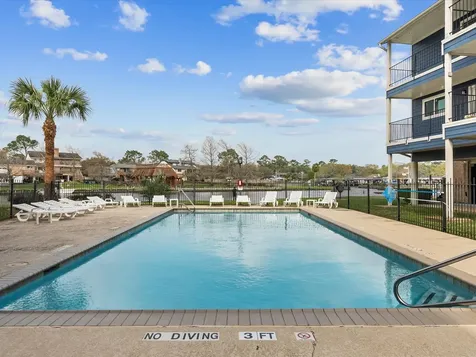 18519 Egret Bay Boulevard 1802 Webster TX 77058