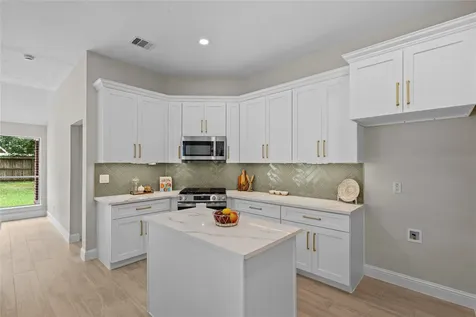 13810 Aspen Knoll Court Houston TX 77059