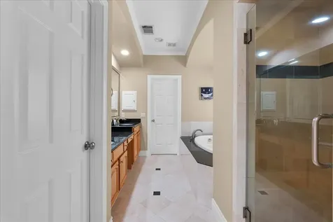 5624 Dolores Street Houston TX 77057