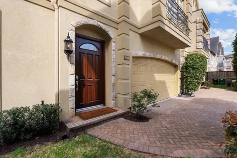 5624 Dolores Street Houston TX 77057