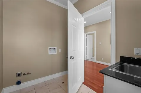 5624 Dolores Street Houston TX 77057