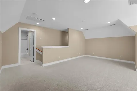 5624 Dolores Street Houston TX 77057