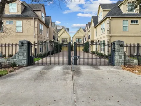 5624 Dolores Street Houston TX 77057