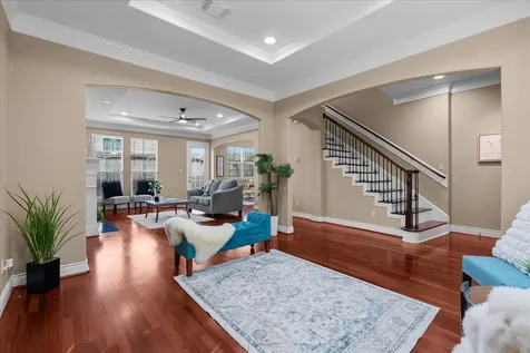 5624 Dolores Street Houston TX 77057