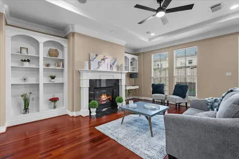 5624 Dolores Street Houston TX 77057