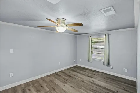 127 Huisache Street Lake Jackson TX 77566
