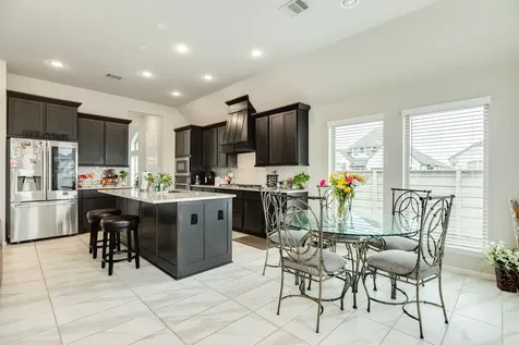5138 Walnut Grove Lane Manvel TX 77578