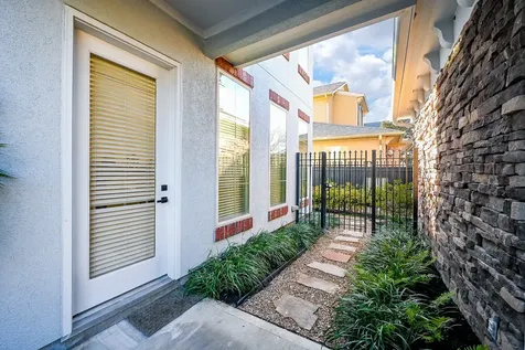 3815 Antibes Lane Houston TX 77082