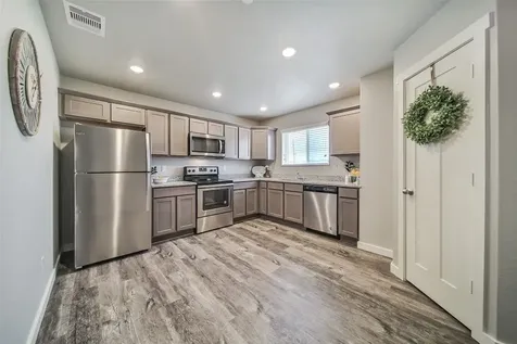 12603 Telge Road 6-d Cypress TX 77429