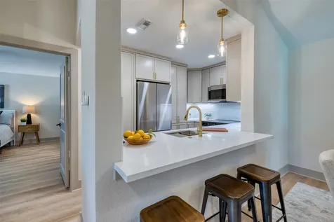2829 Timmons Lane 120 Houston TX 77027