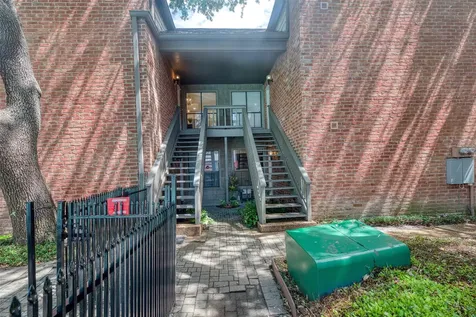2829 Timmons Lane 120 Houston TX 77027