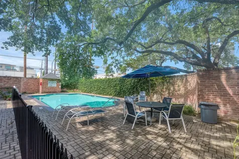 2829 Timmons Lane 120 Houston TX 77027