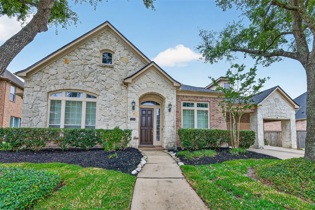 12316 Bend Creek Lane Pearland TX 77584