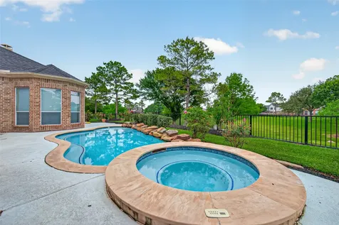 12316 Bend Creek Lane Pearland TX 77584