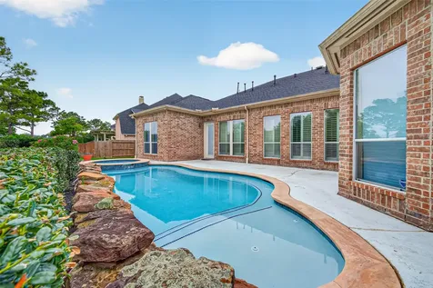 12316 Bend Creek Lane Pearland TX 77584