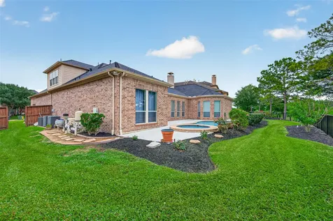 12316 Bend Creek Lane Pearland TX 77584