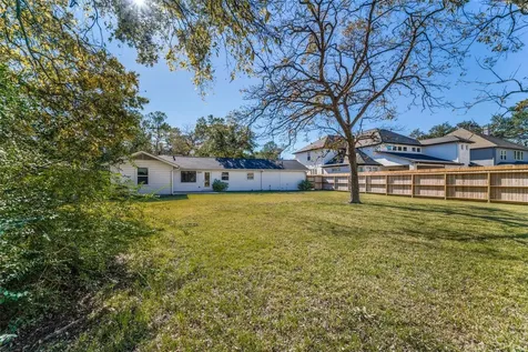 4502 Brookwoods Drive Houston TX 77092