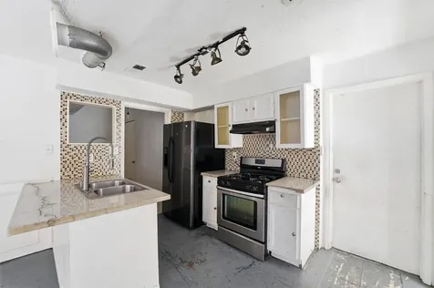 12207 W Village Drive B Houston TX 77039