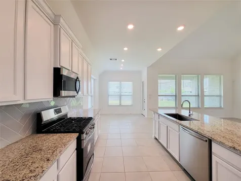 9422 Vista Falls Trace Houston TX 77365