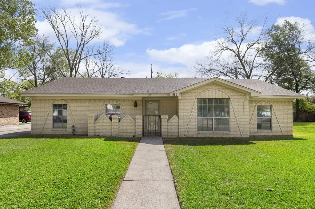 519 Kathy Street Humble TX 77338