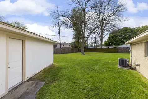 519 Kathy Street Humble TX 77338
