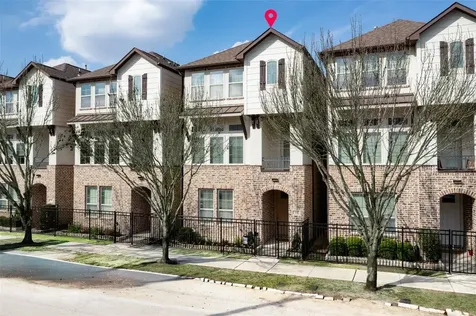 351 W 26th Street Houston TX 77008
