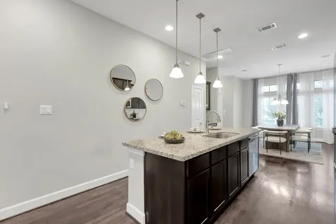 351 W 26th Street Houston TX 77008