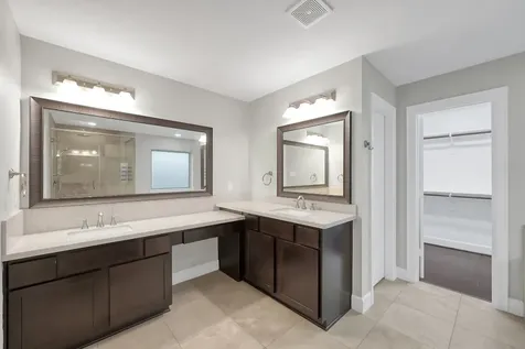 351 W 26th Street Houston TX 77008
