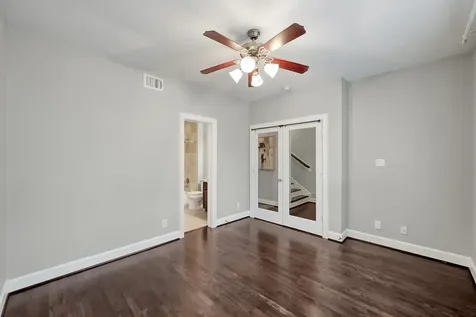 351 W 26th Street Houston TX 77008