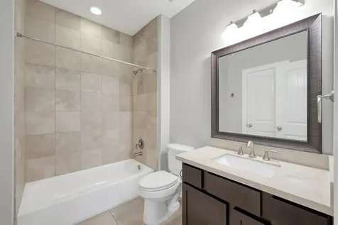 351 W 26th Street Houston TX 77008