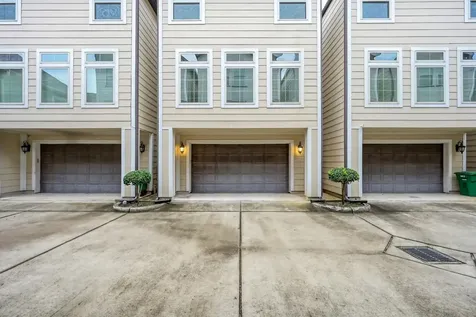 351 W 26th Street Houston TX 77008