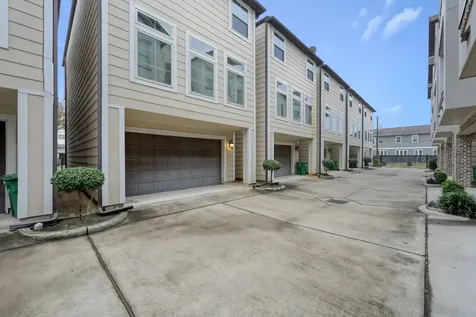 351 W 26th Street Houston TX 77008