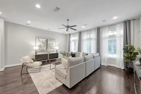 351 W 26th Street Houston TX 77008