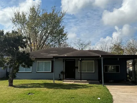 1401 Pugh Drive Galena Park TX 77547