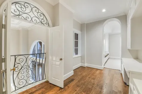 5626 Terwilliger Way Houston TX 77056