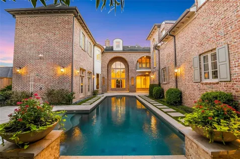 5626 Terwilliger Way Houston TX 77056