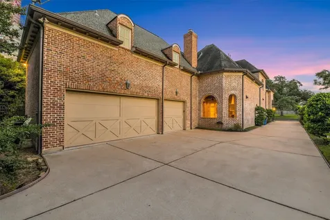 5626 Terwilliger Way Houston TX 77056