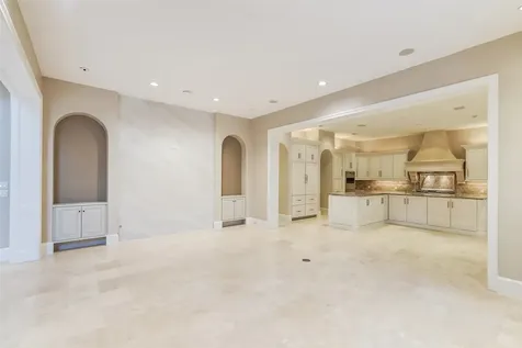5626 Terwilliger Way Houston TX 77056