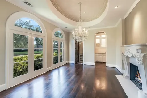 5626 Terwilliger Way Houston TX 77056