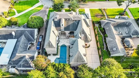 5626 Terwilliger Way Houston TX 77056