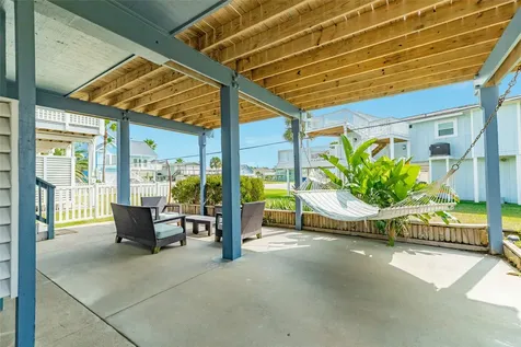13819 San Domingo Drive Galveston TX 77554