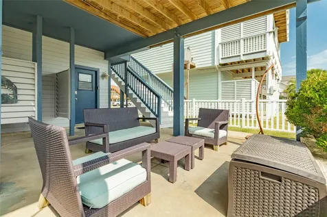 13819 San Domingo Drive Galveston TX 77554