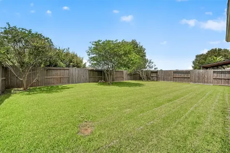 531 Small Cedar Drive League City TX 77573